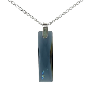 Queen Baguette Pendant - Montana